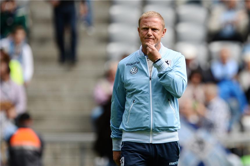 Torsten Fröhling übernimmt königsblaue Zweitvertretung Torsten Fröhling übernimmt Schalkes zweite Mannschaft.