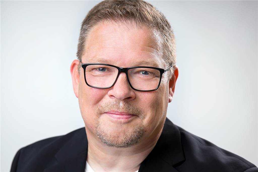 Das sind die Kandidaten für den Wahlbezirk 6 - Gesamtschule, Foyer Neubau Torsten Möller, 51 Jahre, Verwaltungsbeamter der Polizei