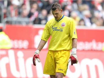 Torwart Alexander Walke verpasste mit Hansa Rostock den Klassenerhalt.