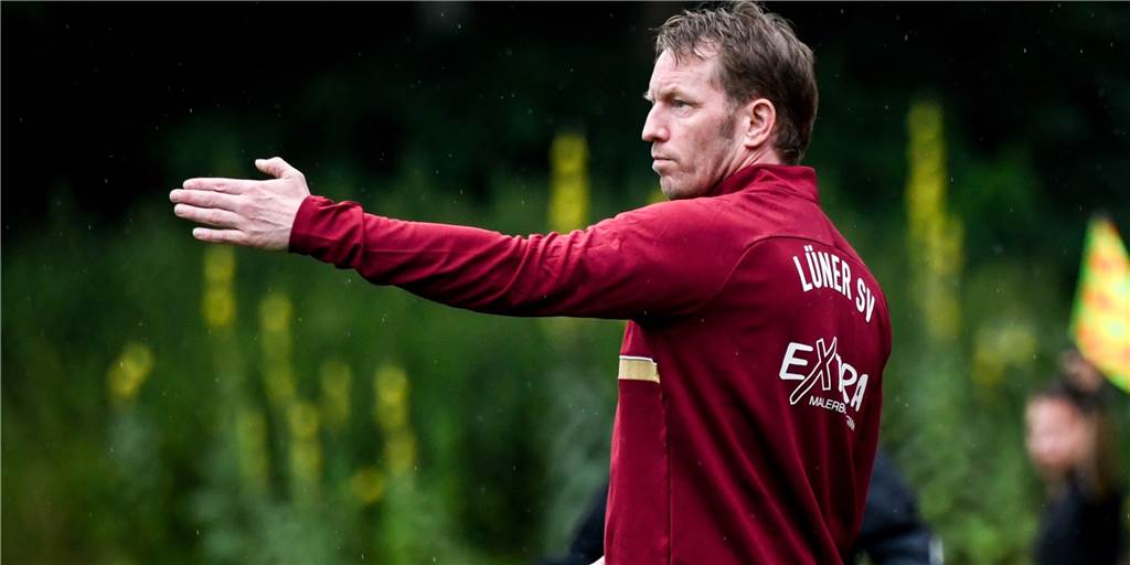 Axel Schmeing geht in zweites Jahr beim Lüner SV: „Vom Erzählen ist noch niemand aufgestiegen“ Trainer Axel Schmeing hätte sich den Start beim Lüner SV durchaus einfacher vorgestellt.
