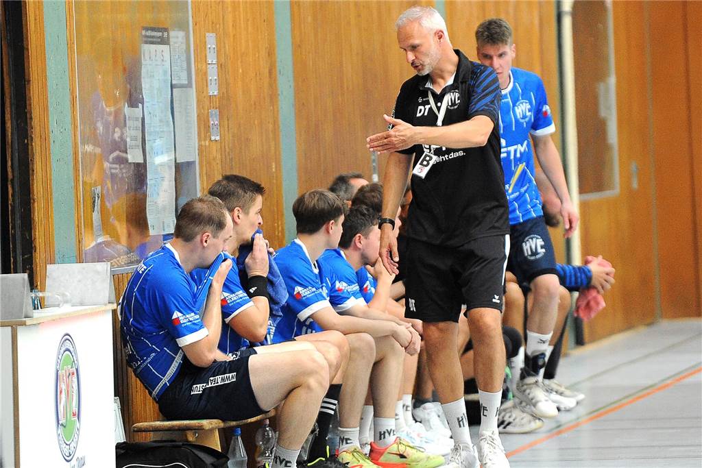 Trainer Dino Tönnies war nach dem verlorenen Kellerduell der HVE Villigst-Ergste frustriert.
