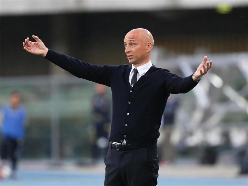 Trainer Corini tritt bei US Palermo zurück Trainer Eugenio Corini zieht die Konsequenzen aus dem schlechten Ergebnissen des US Palermo. Foto: Venezia