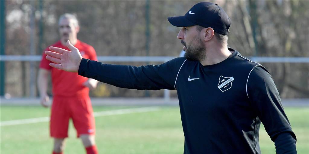 SG Gahmen präsentiert Neuzugang vom Lüner SV und verlängert mit Unterschiedsspieler Trainer Kadir Kaya und die SG Gahmen sind am Sonntag in die Vorbereitung gestartet.