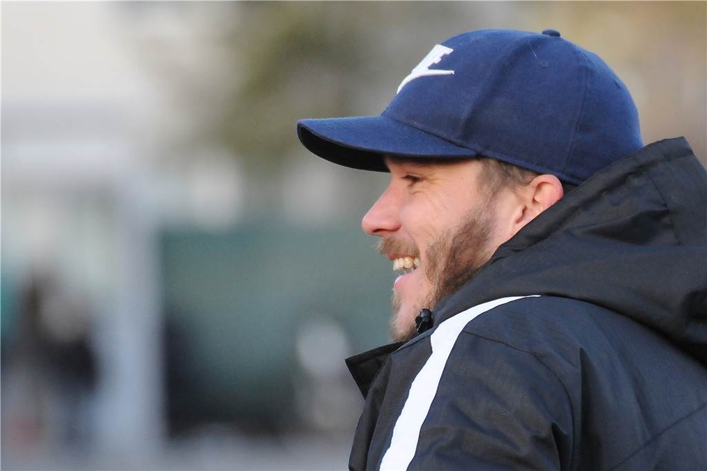 Wegen Corona: Alle Castrop-Rauxeler Fußballspiele fallen bis zum 19. April aus Trainer Marc Olschewski, Trainer des VfB Habinghorst, verzichtet mit seinem Team aktuell auf Training.
