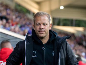 Trainer Markus Anfang demonstriert mit Holstein Kiel eine erfrischend offensive Spielweise. Foto: Thomas Eisenhuth