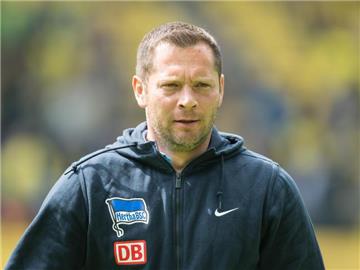 Trainer Pal Dardei hat mit Hertha BSC ambitionierte Ziele. Foto: Maja Hitij