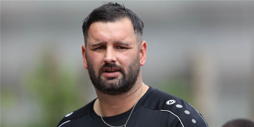 Pascal Harder nach Sieg des VfB Lünen: „Jungs haben sich den Allerwertesten aufgerissen“ Trainer Pascal Harder konnte sich im Auftaktspiel vor allem auch auf seine Routiniers verlassen.