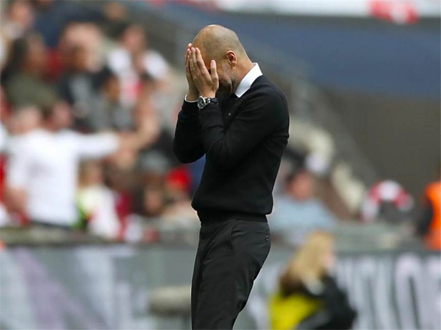 Guardiola "fällt durch die Englisch-Prüfung" Trainer Pep Guardiola kann in dieser Saison mit Manchester City keinen Titel mehr gewinnen. Foto: Nick Potts