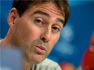 Trainer Rene Weiler und der RSC Anderlecht gehen getrennte Wege. Foto: Sven Hoppe