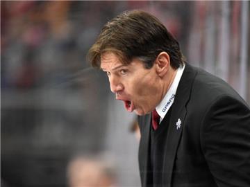 Trainer Uwe Krupp steckt mit den Eisbären in einer kleinen Krise. Foto: Henning Kaiser