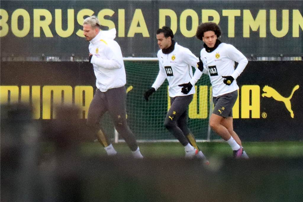 BVB-Rumpfkader in Augsburg? Das ist der Stand bei Haaland, Reus, Meunier und Co. Training der BVB-Reservisten am Tag nach dem Glasgow-Spiel (v.l.): Marin Pongracic, Reinier und Axel Witsel.