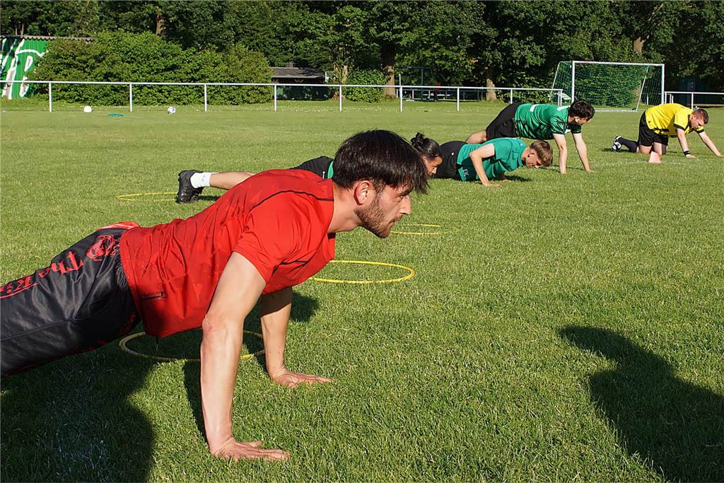 Trainingsauftakt SV Bausenhagen