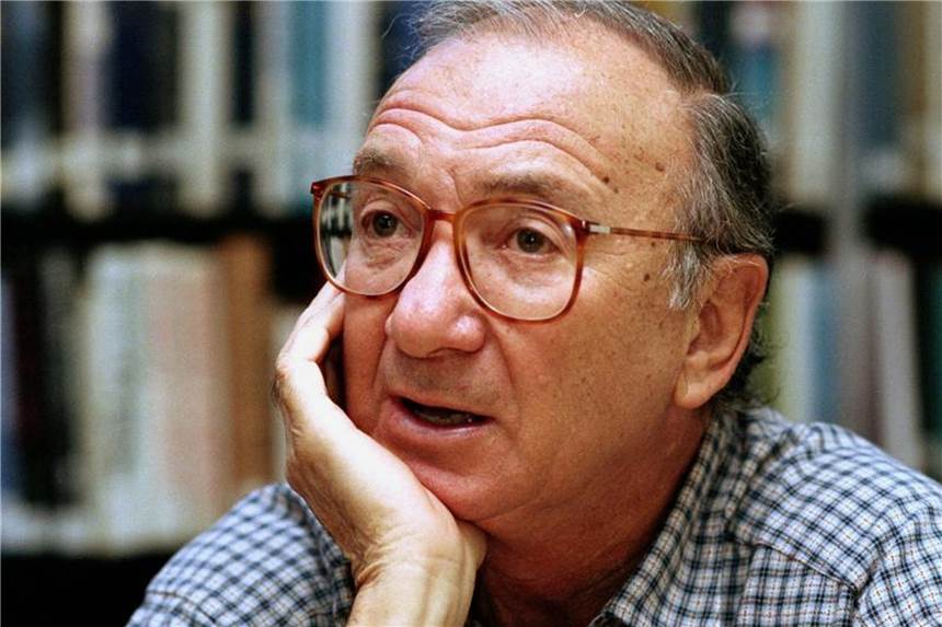 „König des Broadway“: US-Dramatiker Neil Simon gestorben Trauer um Neil Simon: Der US-Dramatiker ist im Alter von 91 Jahren gestorben. Foto: Gary Stuart/AP
