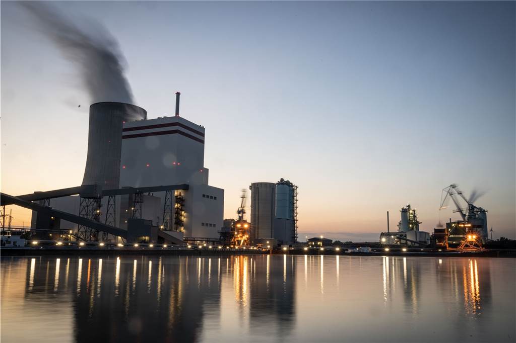 Auftakt im Trianel-Prozess: Richterin hofft auf gütliche Einigung der Parteien Trianel selbst hofft darauf, dass man Rechtssicherheit bekomme und das Kraftwerk zu Recht von der Bezirksregierung genehmigt worden sei.