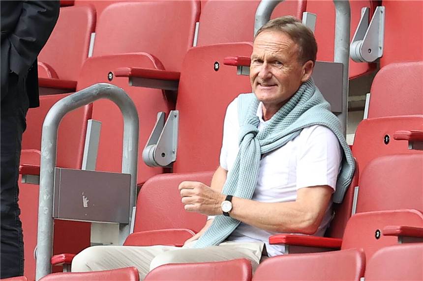 BVB will kein Saisonziel nennen - Spieler verzichten weiter auf Gehalt Tritt auf die Finanzbremse: BVB-Geschäftsführer Hans-Joachim Watzke.