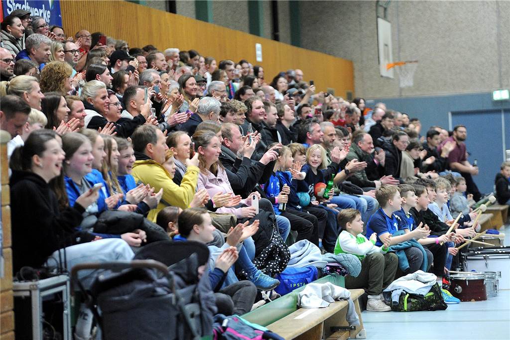 Trotz der bescheidenen Punktausbeute war die Gänsewinkel-Sporthalle bei den Heimspielen der HVE Villigst-Ergste meistens gut gefüllt.