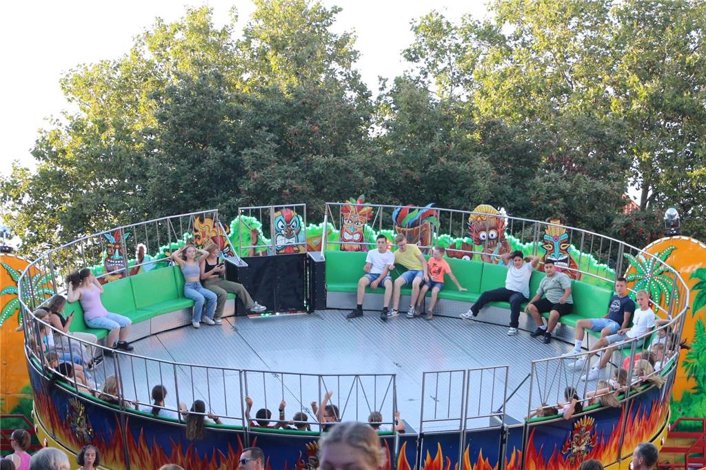 Trotz der Hitze war auf der Ahauser Kirmes viel los.