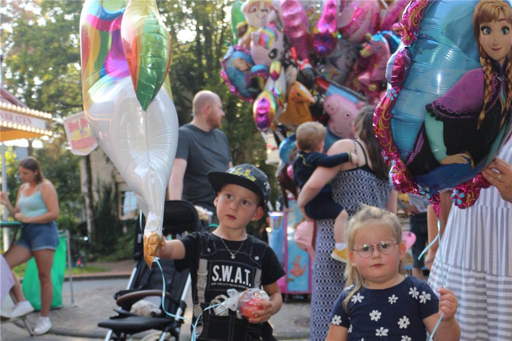 Trotz der Hitze war auf der Ahauser Kirmes viel los.