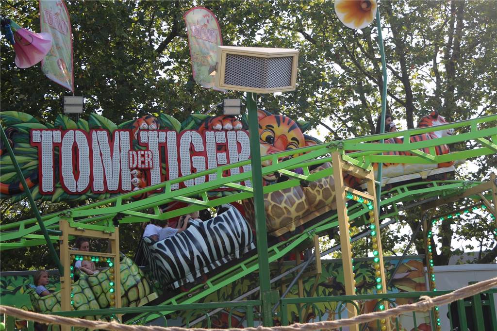 Trotz der Hitze war auf der Ahauser Kirmes viel los.