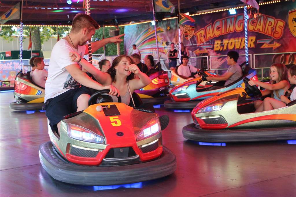 Trotz der Hitze war auf der Ahauser Kirmes viel los.