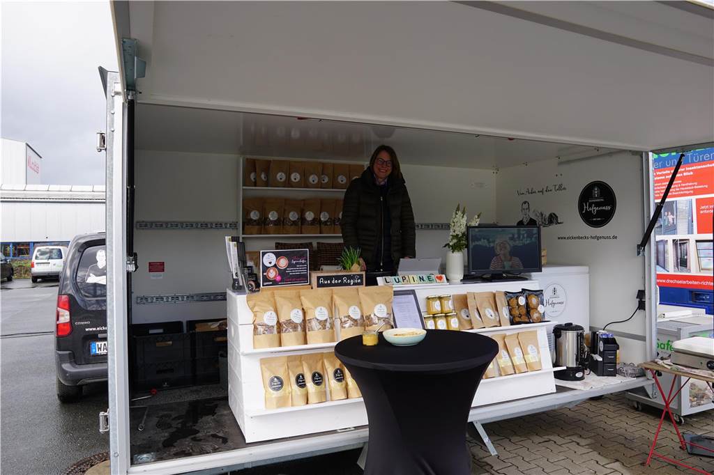 Trotz des teils heftigen Regens blickte man auf der Gewerbeschau in Ascheberg in fröhliche Gesichter.