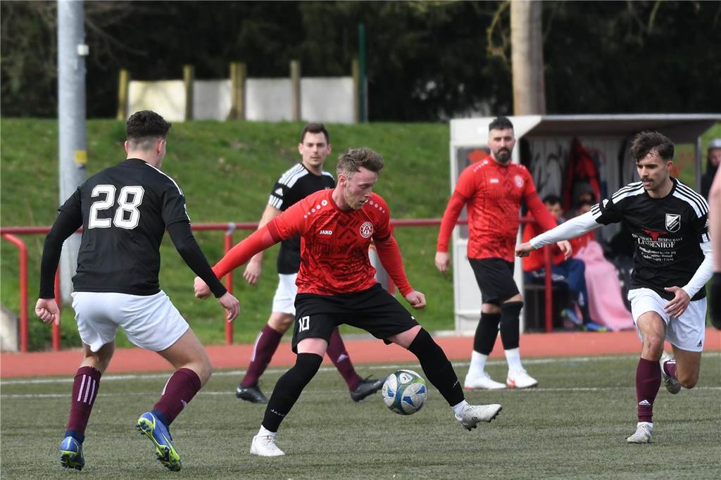 Trotz einer 2:1-Führung musste sich die in der Kreisliga A abstiegsgefährdete SG Victoria/SF dem SC Arminia Ickern mit 2:4 geschlagen geben.
