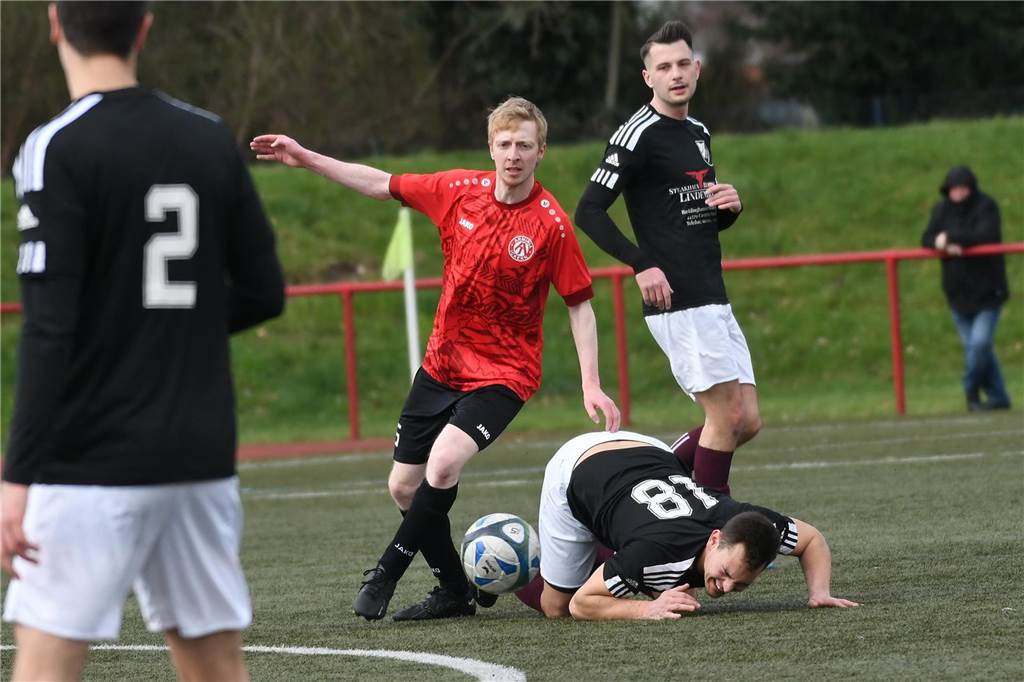 Trotz einer 2:1-Führung musste sich die in der Kreisliga A abstiegsgefährdete SG Victoria/SF dem SC Arminia Ickern mit 2:4 geschlagen geben.