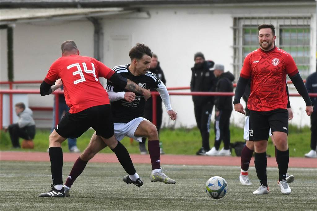 Trotz einer 2:1-Führung musste sich die in der Kreisliga A abstiegsgefährdete SG Victoria/SF dem SC Arminia Ickern mit 2:4 geschlagen geben.
