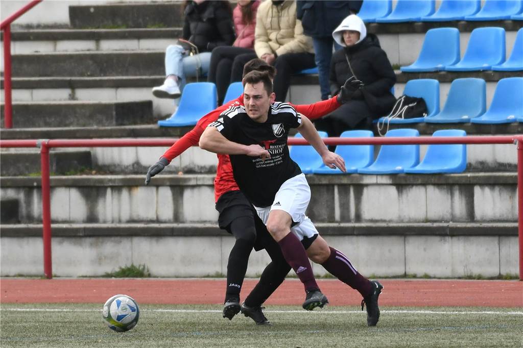 Trotz einer 2:1-Führung musste sich die in der Kreisliga A abstiegsgefährdete SG Victoria/SF dem SC Arminia Ickern mit 2:4 geschlagen geben.