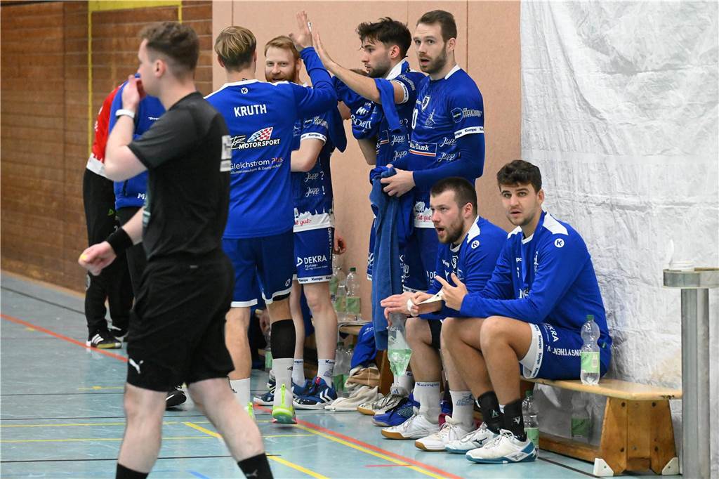 Trotz phasenweise engagierter Leistung reichte es am Ende nicht für einen Punktgewinn: Der HSC Haltern-Sythen verlor am Freitagabend (29. November) gegen Tabellenführer HTV Hemer mit 24:29.