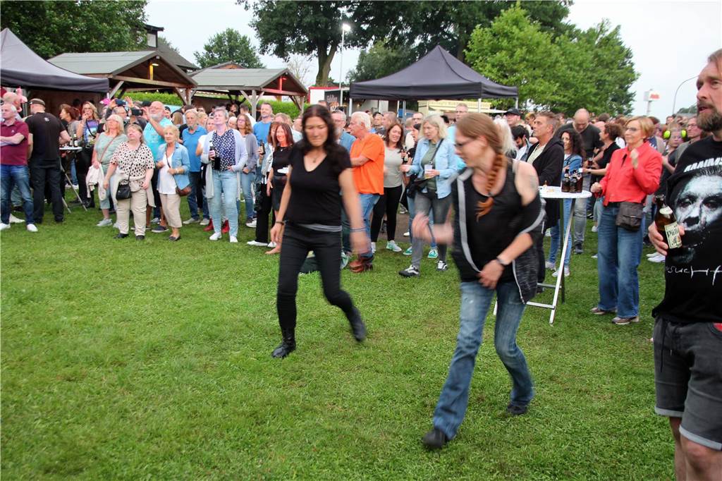 Trotz weniger Regentropfen war die elfte Auflage des Zwillrock-Festivals ein voller Erfolg. 