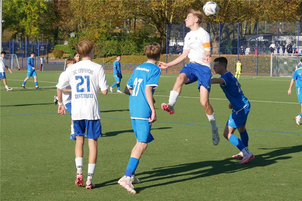 FC Brünninghausen dominiert das B-Junioren-Derby TSC Eintracht Dortmund war dem FC Brünninghausen eigentlich spielerisch überlegen.