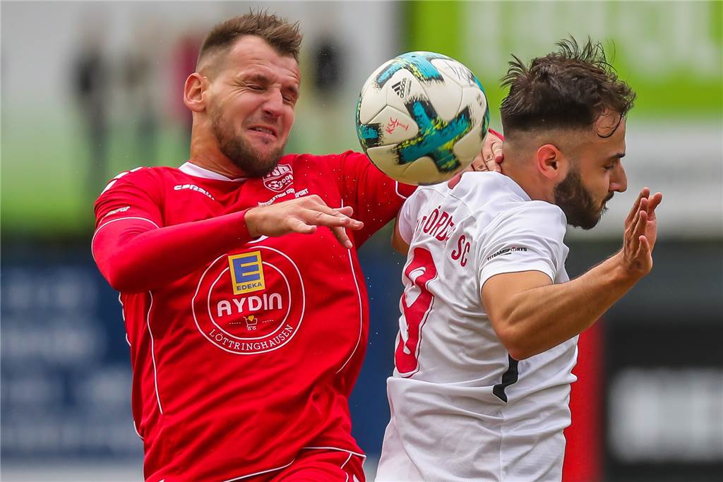 Wochenlanger Ausfall: Türkspor Dortmund muss auf Oberliga-Neuzugang verzichten Türkspor-Neuzugang Aldin Kljajic (l.) fällt erst einmal aus.