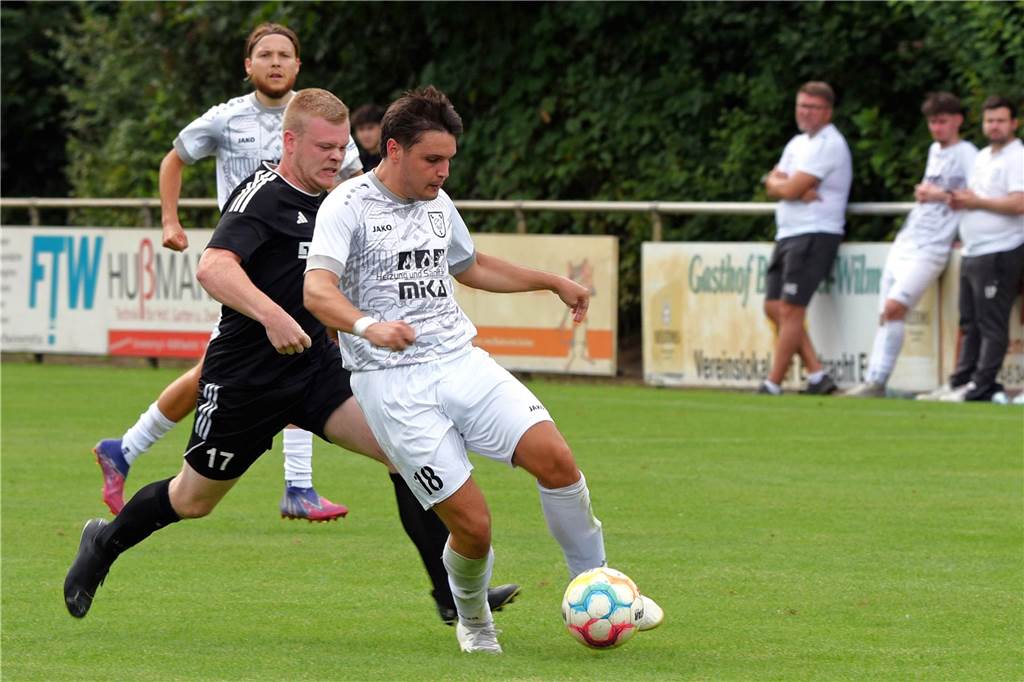 TuS Gahlen gewinnt beim klassentieferen B-Ligisten Eintracht Erle deutlich mit 4:1.