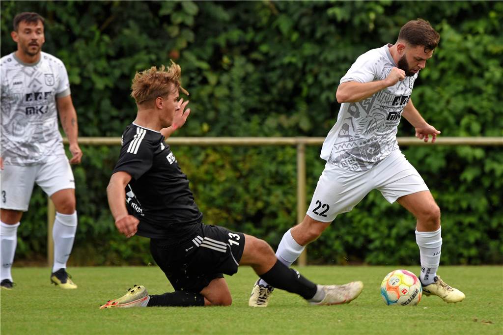 TuS Gahlen gewinnt beim klassentieferen B-Ligisten Eintracht Erle deutlich mit 4:1.