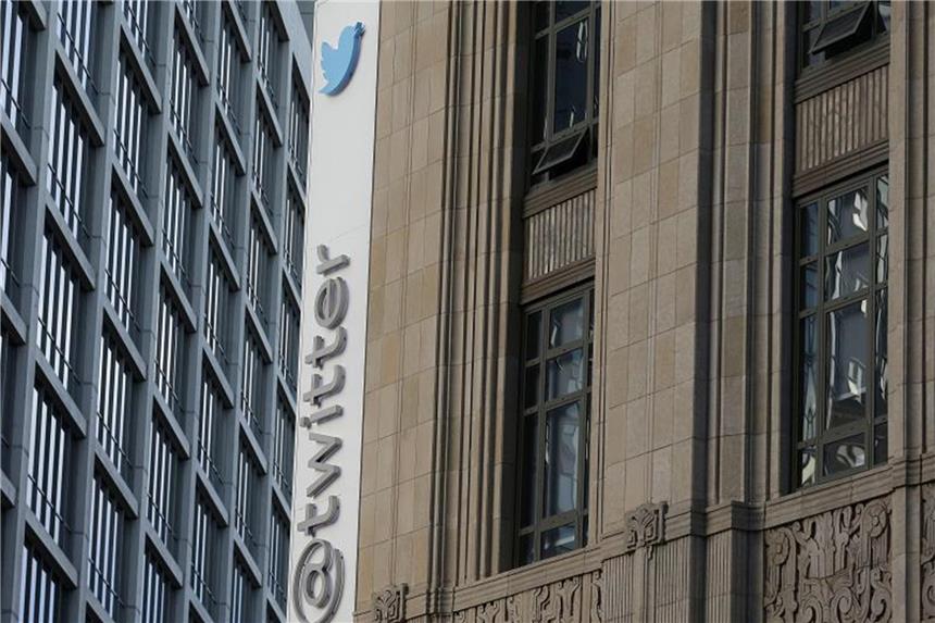 Twitter-Mitgründer Jack Dorsey versucht als Firmenchef, den Dienst einfacher nutzbar zu machen und so das Wachstum anzukurbeln. Foto: Jeff Chiu/AP