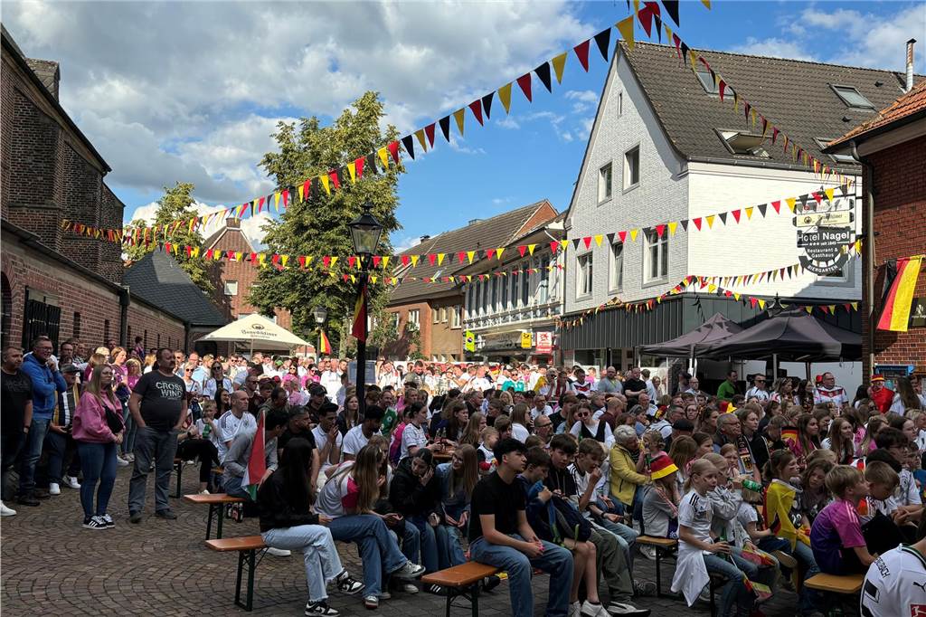 Public-Viewing in Südlohn