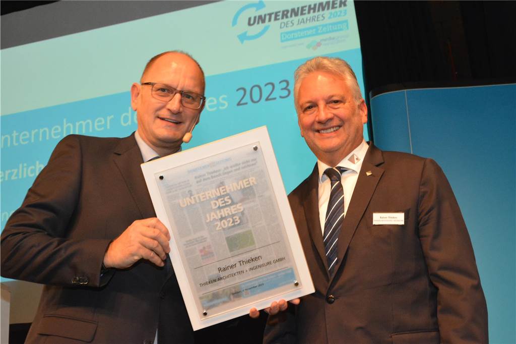 Unternehmer des Jahres 2023 in Dorsten: Bilder vom Festakt mit über 150 geladenen Gästen Über 150 Gäste kamen am Freitag (3. November) ins Wulfener Gemeinschaftshaus zur Preisverleihung "Unternehmer des Jahres".