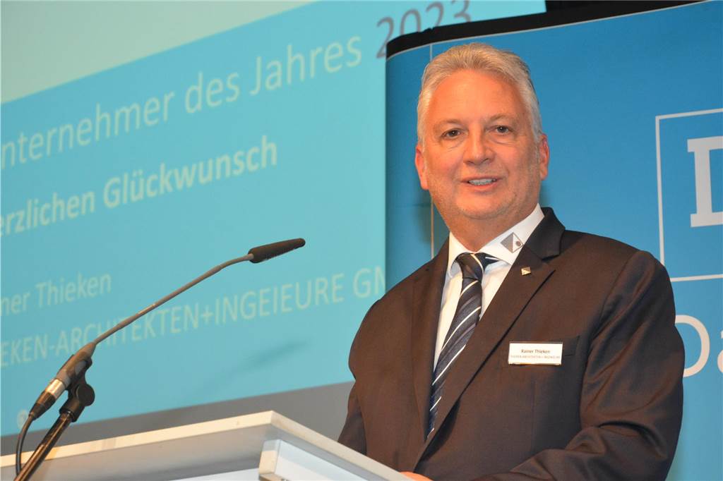 Unternehmer des Jahres 2023 in Dorsten: Bilder vom Festakt mit über 150 geladenen Gästen Über 150 Gäste kamen am Freitag (3. November) ins Wulfener Gemeinschaftshaus zur Preisverleihung "Unternehmer des Jahres".