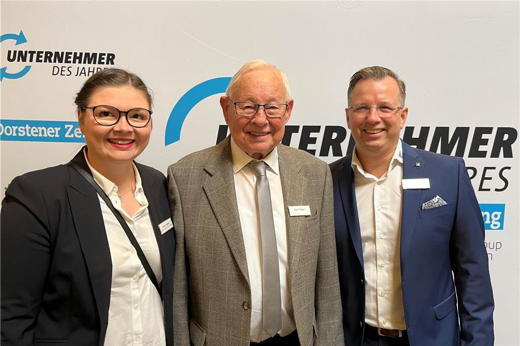 Unternehmer des Jahres 2023 in Dorsten: Bilder vom Festakt mit über 150 geladenen Gästen Über 150 Gäste kamen am Freitag (3. November) ins Wulfener Gemeinschaftshaus zur Preisverleihung "Unternehmer des Jahres".