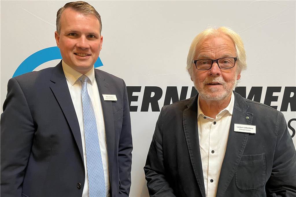 Unternehmer des Jahres 2023 in Dorsten: Bilder vom Festakt mit über 150 geladenen Gästen Über 150 Gäste kamen am Freitag (3. November) ins Wulfener Gemeinschaftshaus zur Preisverleihung "Unternehmer des Jahres".