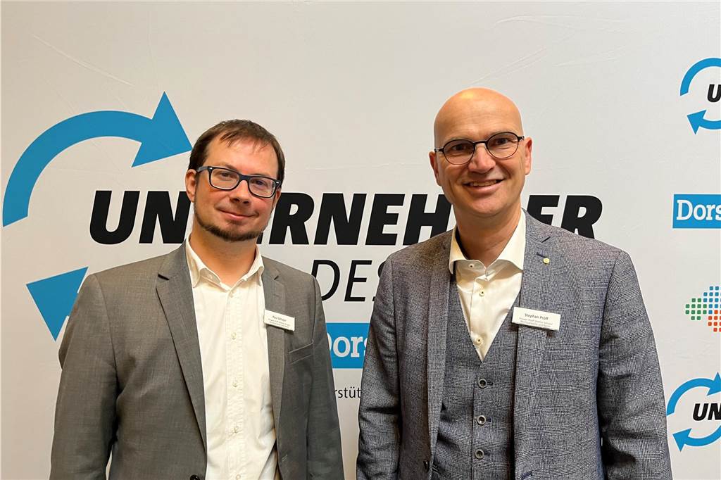 Unternehmer des Jahres 2023 in Dorsten: Bilder vom Festakt mit über 150 geladenen Gästen Über 150 Gäste kamen am Freitag (3. November) ins Wulfener Gemeinschaftshaus zur Preisverleihung "Unternehmer des Jahres".