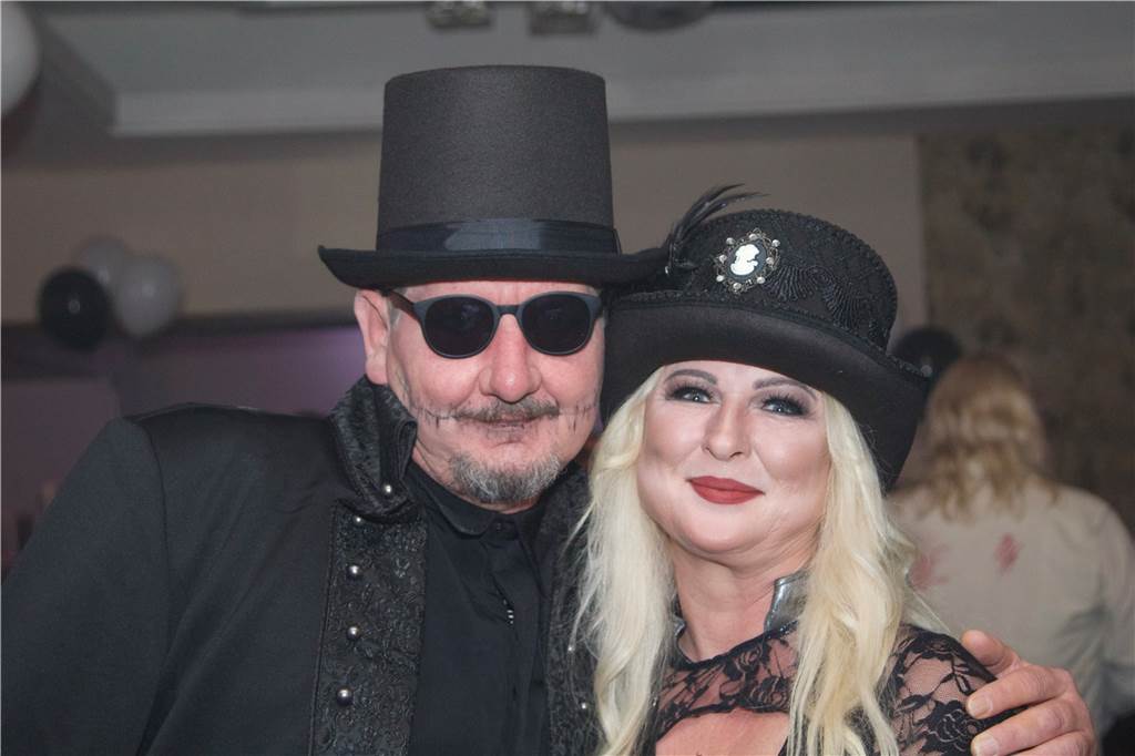 Halloween-Party 2022 im Tanzpalast Mythos in Castrop-Rauxel-Habinghorst. Rund 200 Gäste feierten bis in den frühen Morgen.