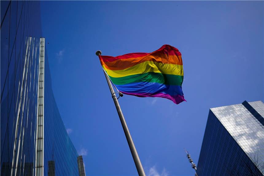 Über 230 Theologieprofessoren protestieren gegen Segnungsverbot für Homosexuelle Über 230 Theologieprofessoren protestieren gegen Segnungsverbot für Homosexuelle
