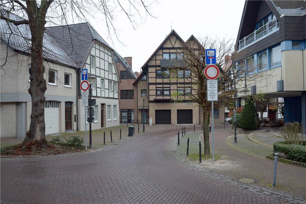 Verkehr in Fußgängerzone: Stadt ergreift neue Maßnahmen gegen Verkehrssünder Über die Südmauer/Klosterstraße ist die Fußgängerzone mit dem Pkw weiterhin erreichbar - allerdings nur in Ausnahmefällen.