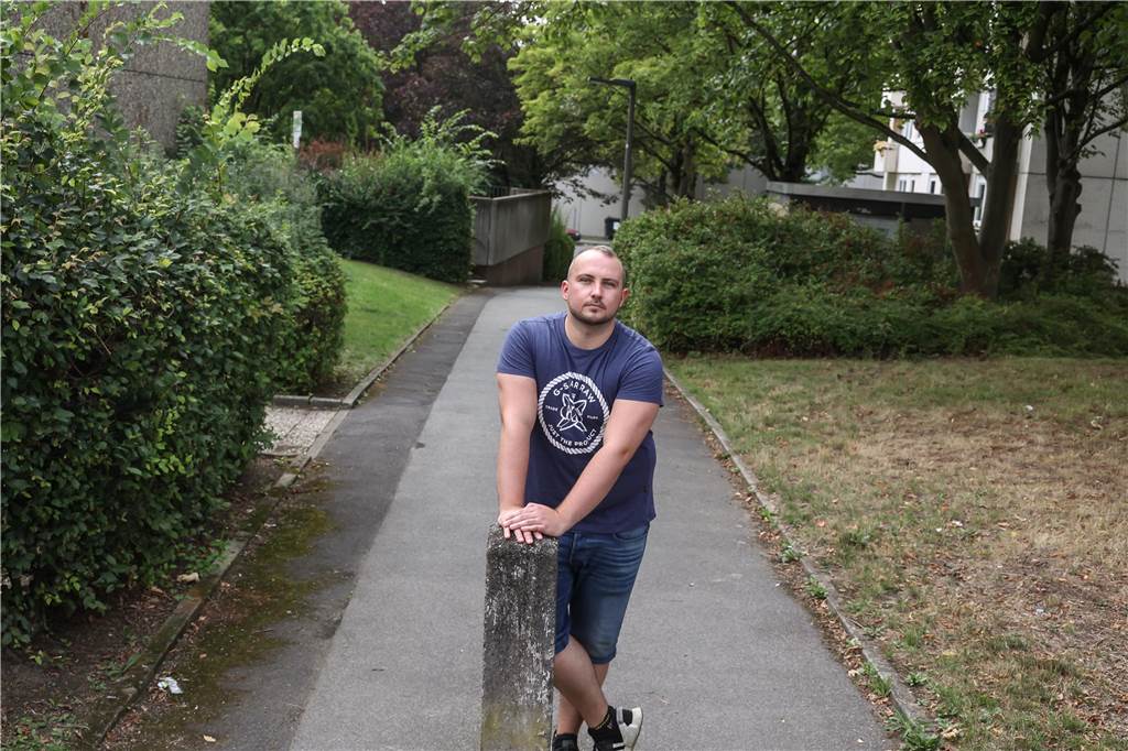 Kevin Knapp (28) verhindert Vergewaltigung: „Mir war klar, was da passiert“ Kevin Knapp auf dem Weg, über den der Täter ihn und die junge Frau verfolgte.