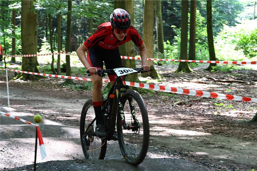 Über mehr als 350 Starter freuten sich die Organisatoren des Mountainbike-Events am Dachsberg. Erneut war das Heimrennen des ATV Haltern ein voller Erfolg.