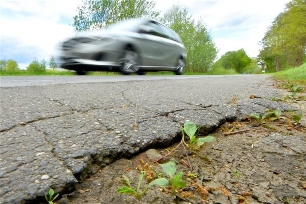 Wirtschaftswege in Heek: Längst mehr als nur Trecker-Pisten Über Wirtschaftswege rollen längst nicht mehr nur Trecker. Die Nutzung der Wege ist multifunktional geworden.