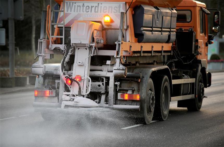 Glatteis führte zu dutzenden Unfällen in der Region Überfrierende Kälte hat am Mittwochmorgen für dutzende Unfälle in der Region gesorgt.