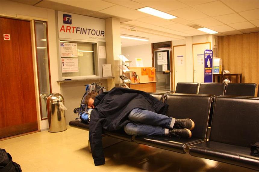 Übernachten auf dem kleinsten Flughafen der Welt Übernachtet wird auf dem Flughafen in Lappeenranta.
